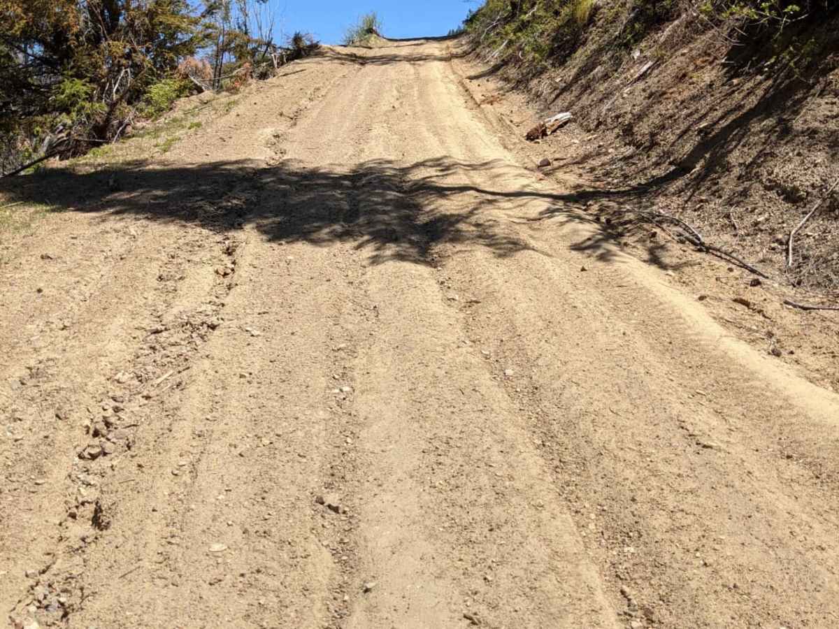 Wagner & Siskiyou trail photo