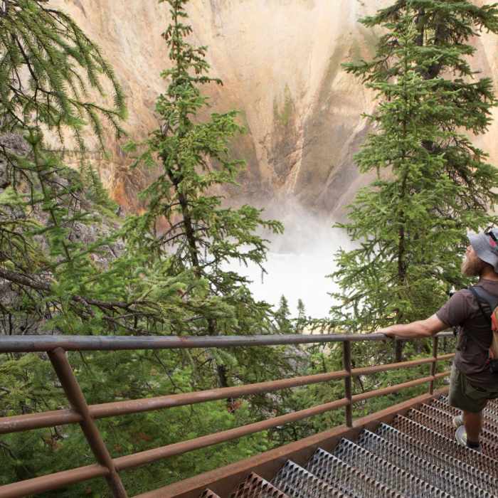 Near Artist Point to Uncle Tom's Trail