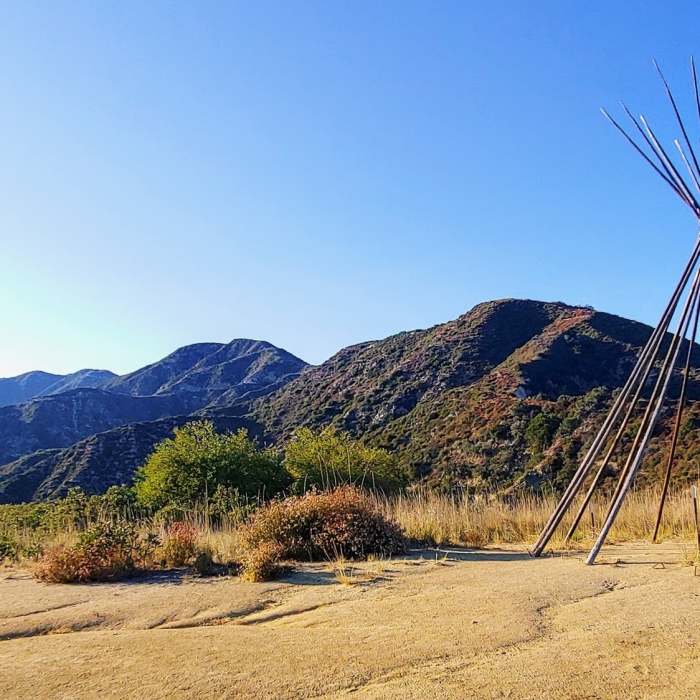 Near La Crescenta: Tee Pee Out and Back