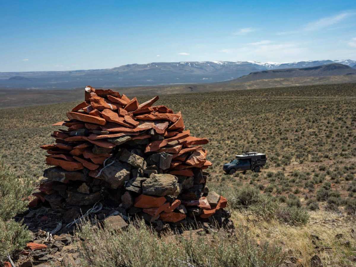 Eastern Alvord Desert Plateau trail photo
