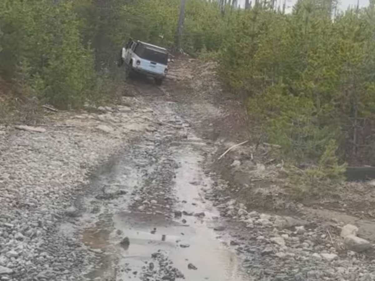 Big Lake Trail photo 3
