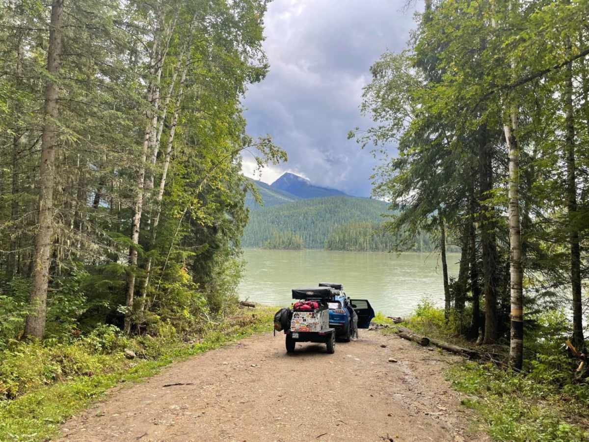 Mud Lake, BC photo 2