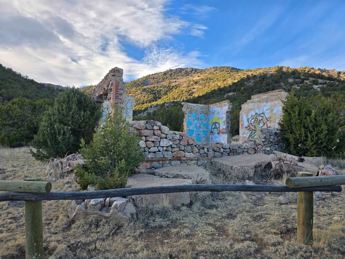 Seep Springs - BLM Route 5830 trail photo