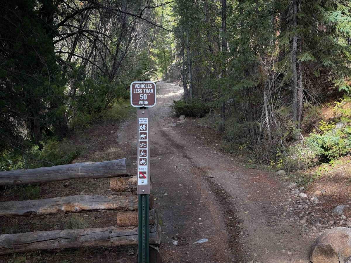 Middle Quartz Trail - FS 622  trail photo