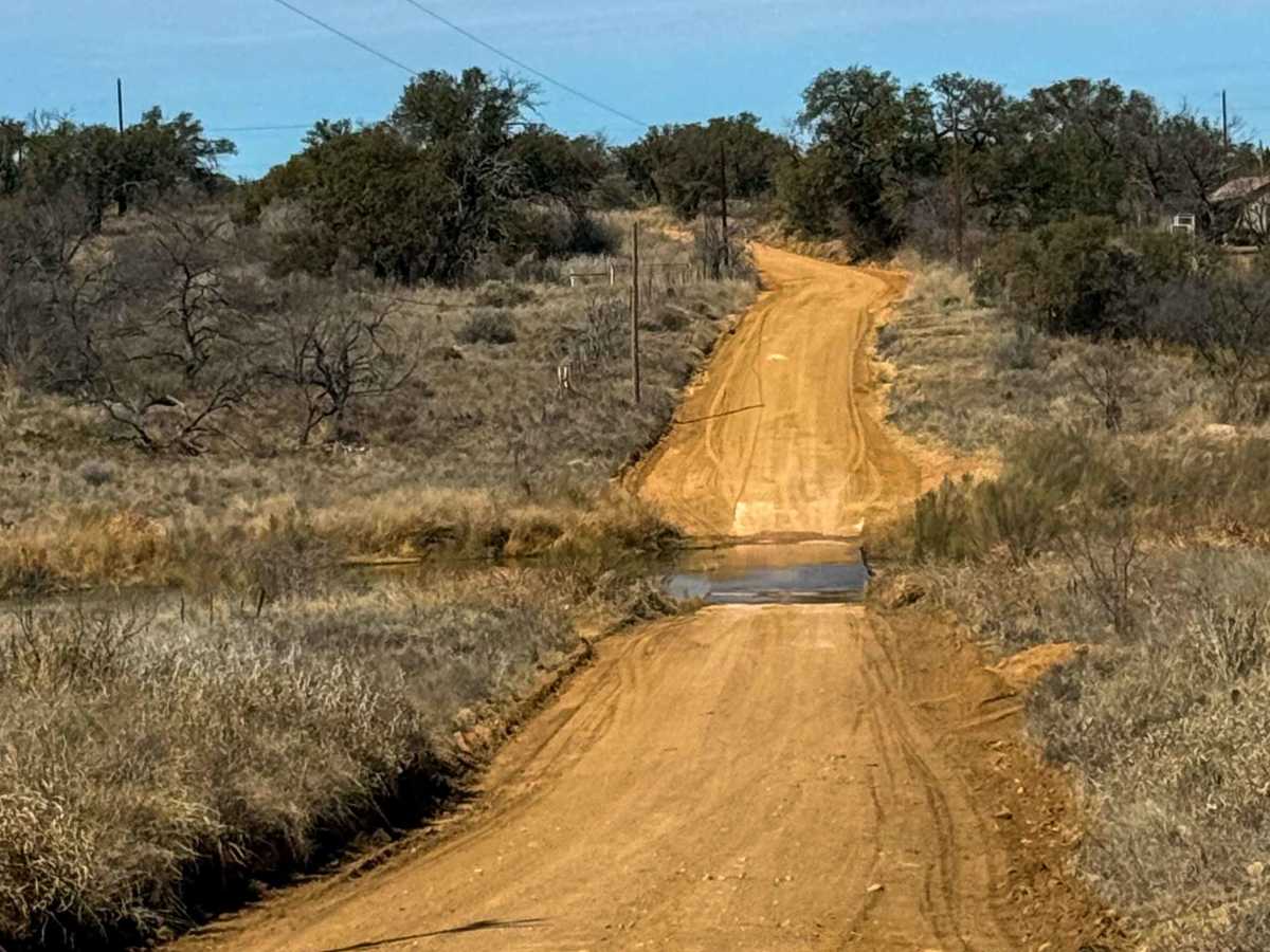 Simonsville Road trail photo