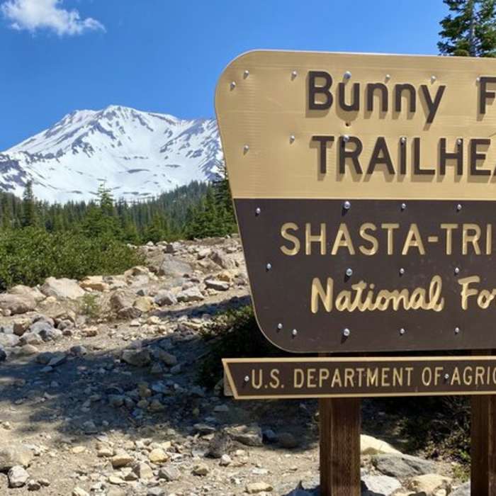 Near Mount Shasta via Avalanche Gulch Near Mount Shasta via Avalanche Gulch