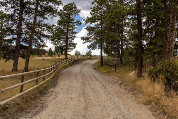 Old Flowers Road