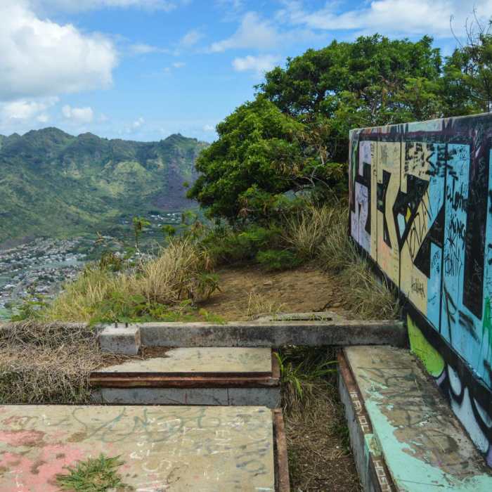 Near Koko Head Stairs + Koko Tramway Near Koko Head Stairs + Koko Tramway