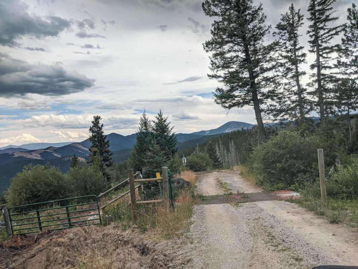 Microwave trail photo