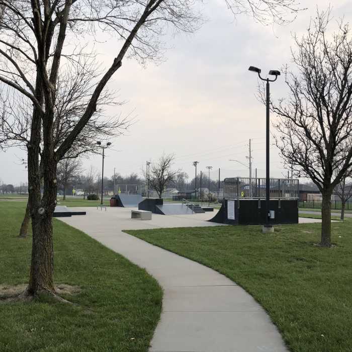 Pretty cool skate park Near Emma Creek Park / King Park Path