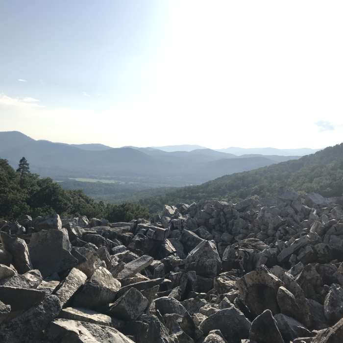 Near Devils Marbleyard Out and Back