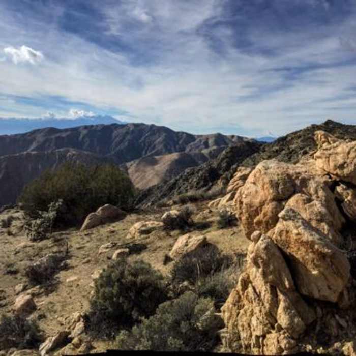 Near Stubbe Springs + Fan Canyon Loop