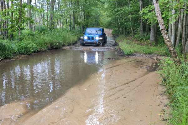 Midland To Mackinaw Trail