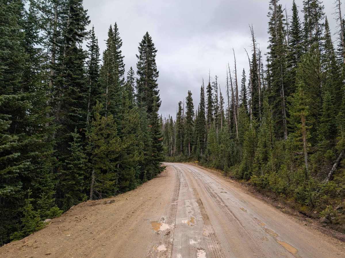 Crown Point Road trail photo