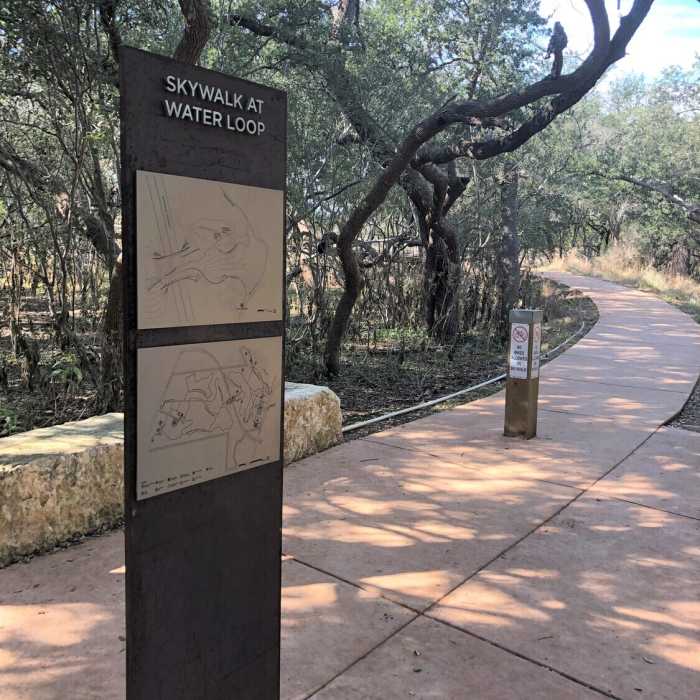 Entrance to the connector off of the Water Loop Near Land Bridge Link