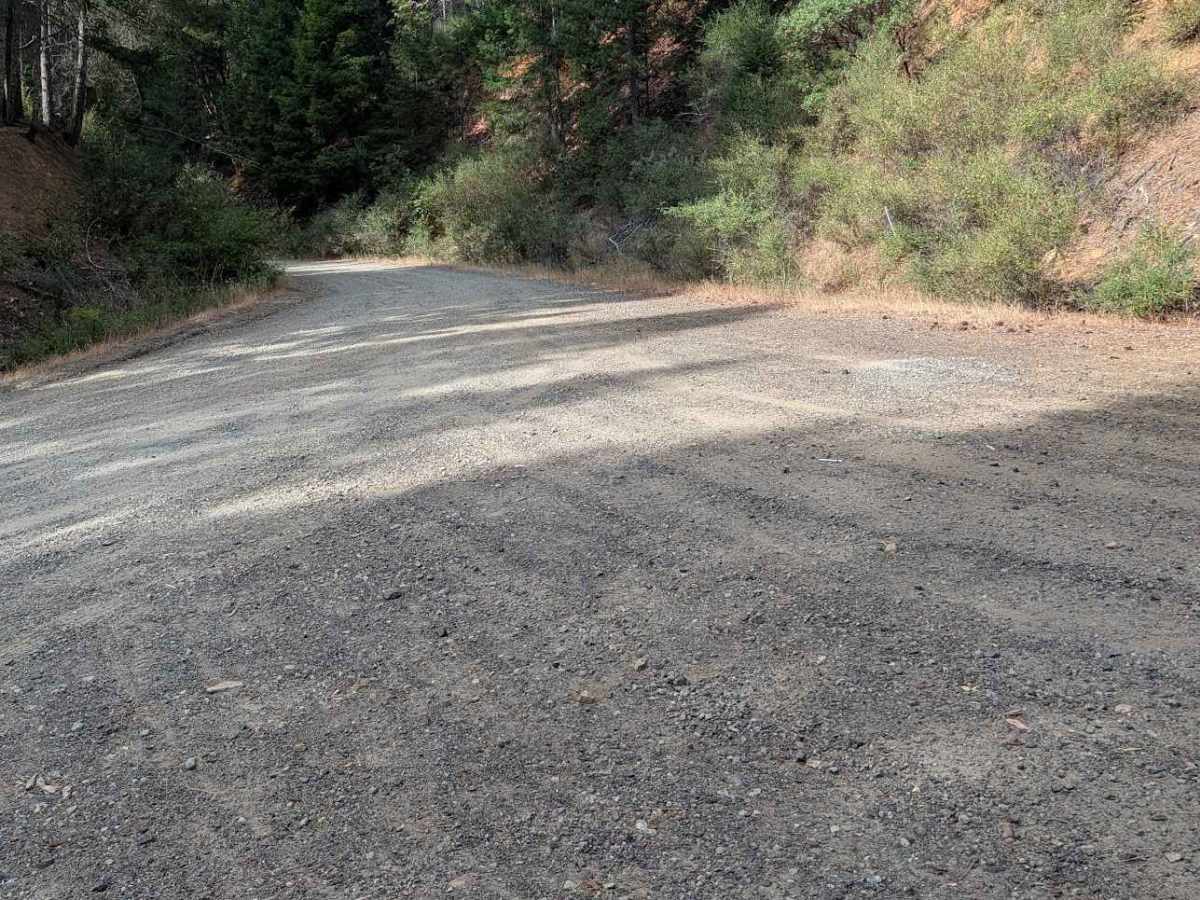 Eltapom Road - FS 4N24 trail photo