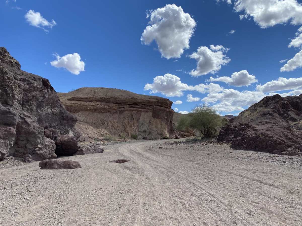 Arrastia Wash Trail photo 3