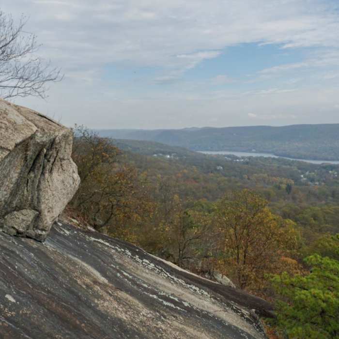 Near Popolopen Torne