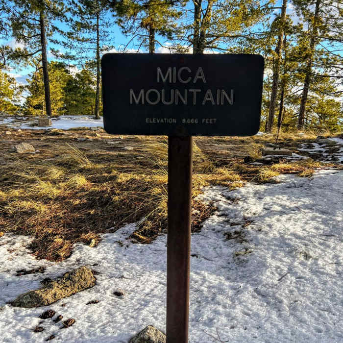 Near Mica Mountain via Italian Spring