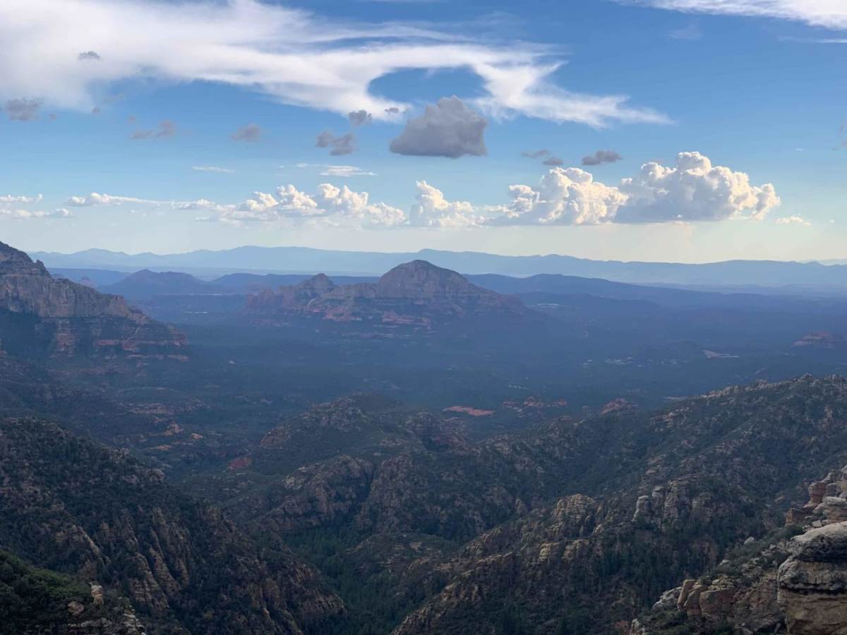Edge of the World trail photo