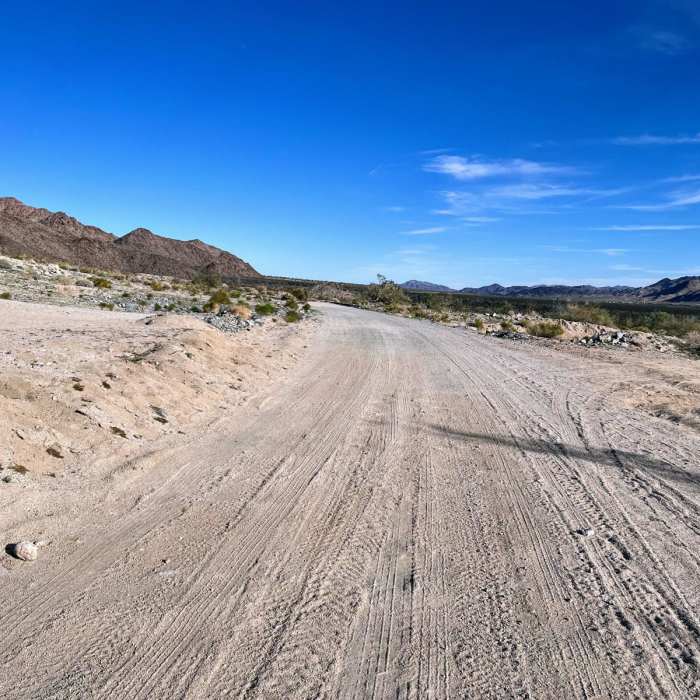 Near Chiriaco Summit