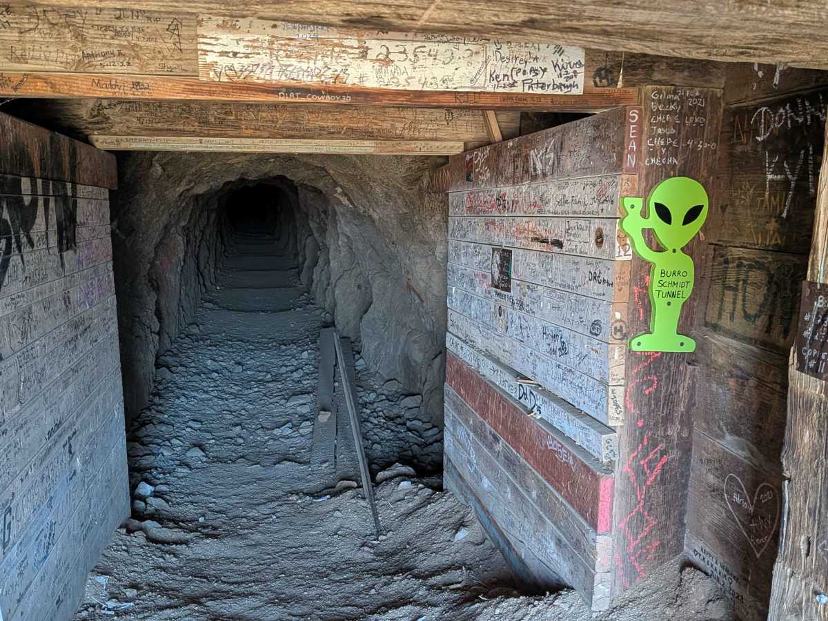 Burro Schmidt Tunnel - BLM EP103 photo 3