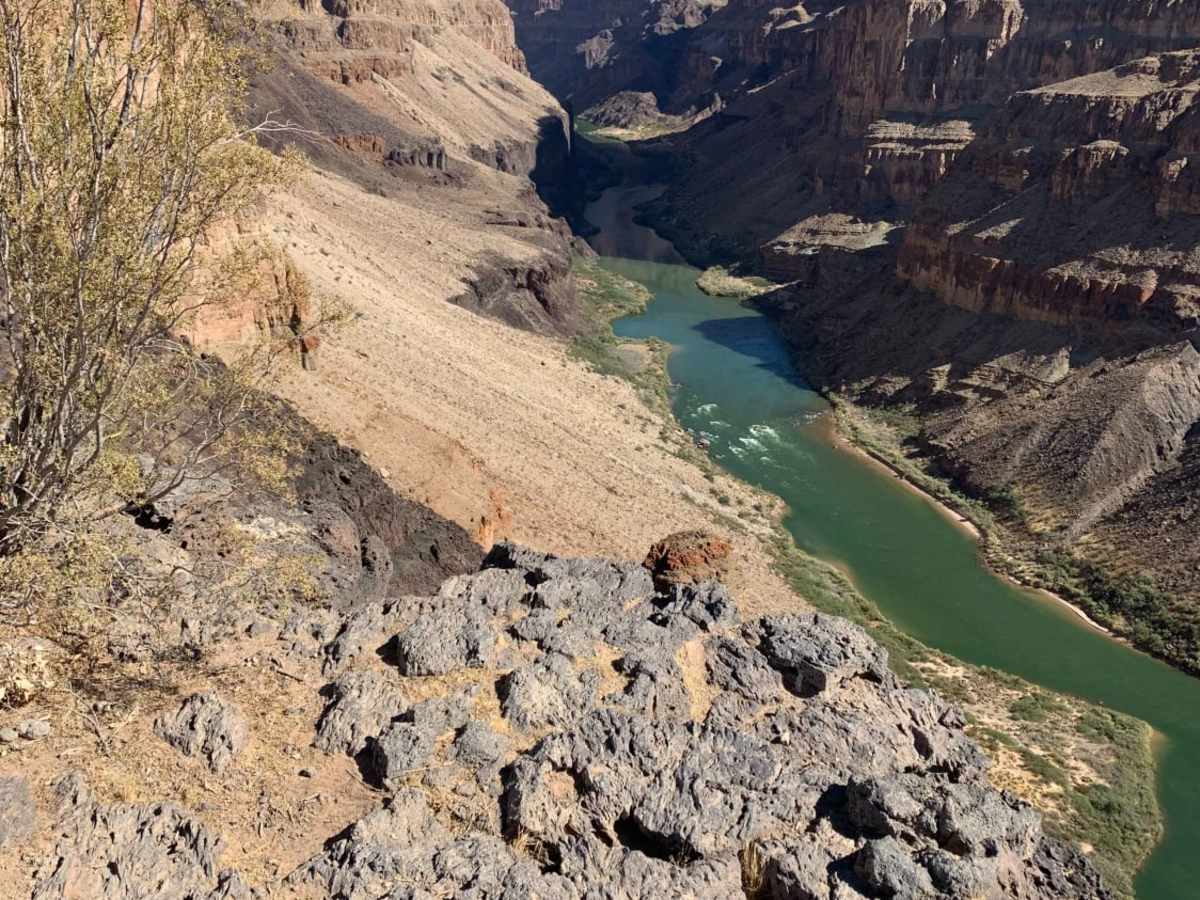 Whitmore Canyon Colorado River Overlook photo 5