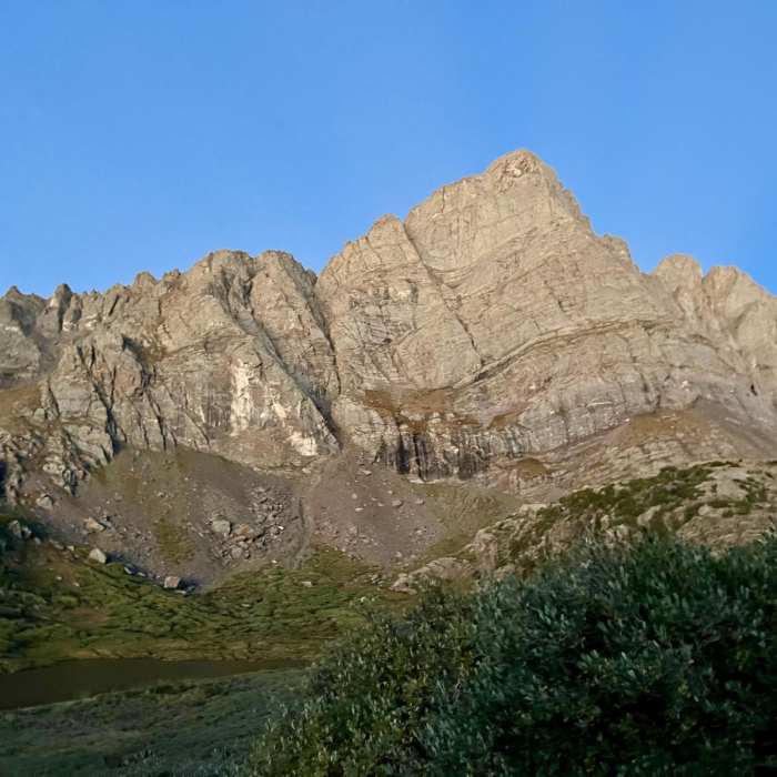 Near Humbolt Peak: West Ridge