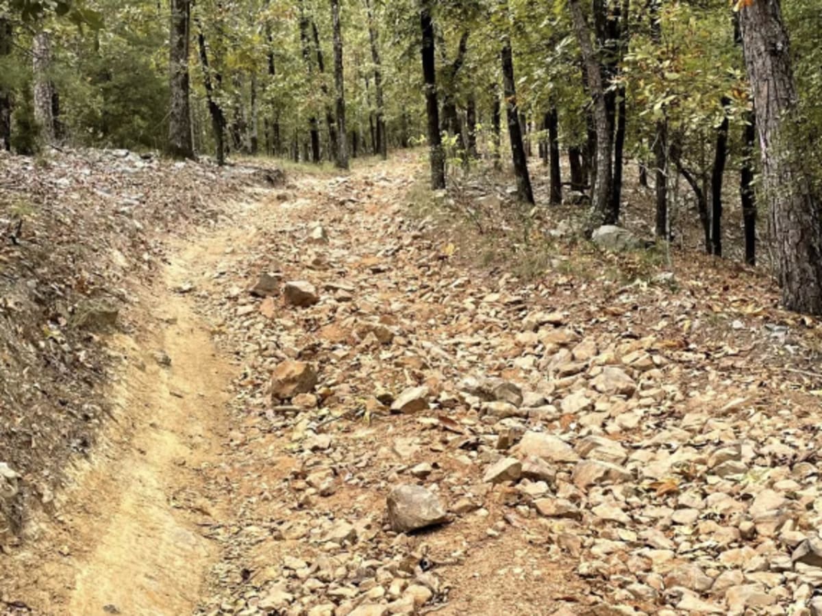 J18 Quartz Canyon photo 3