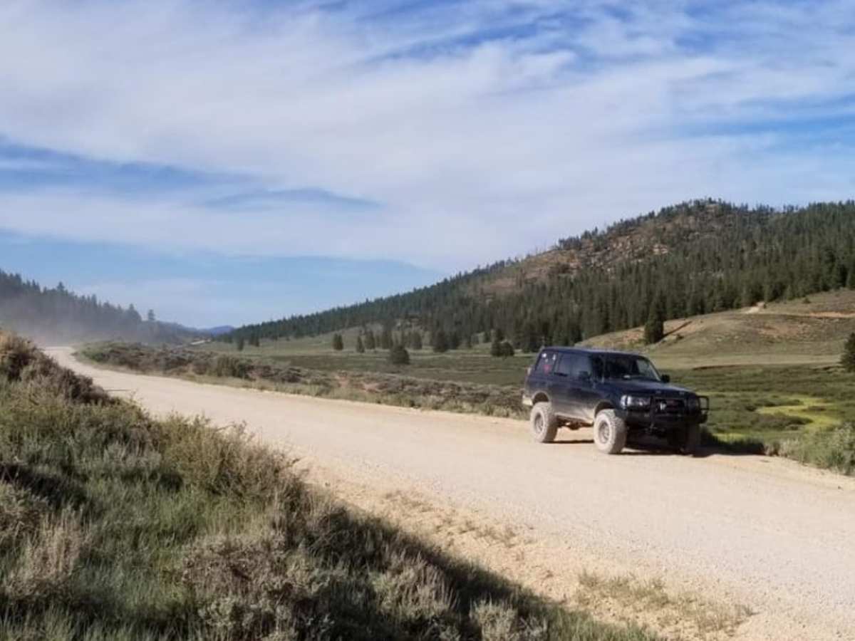 Tropic Reservoir Road photo 2