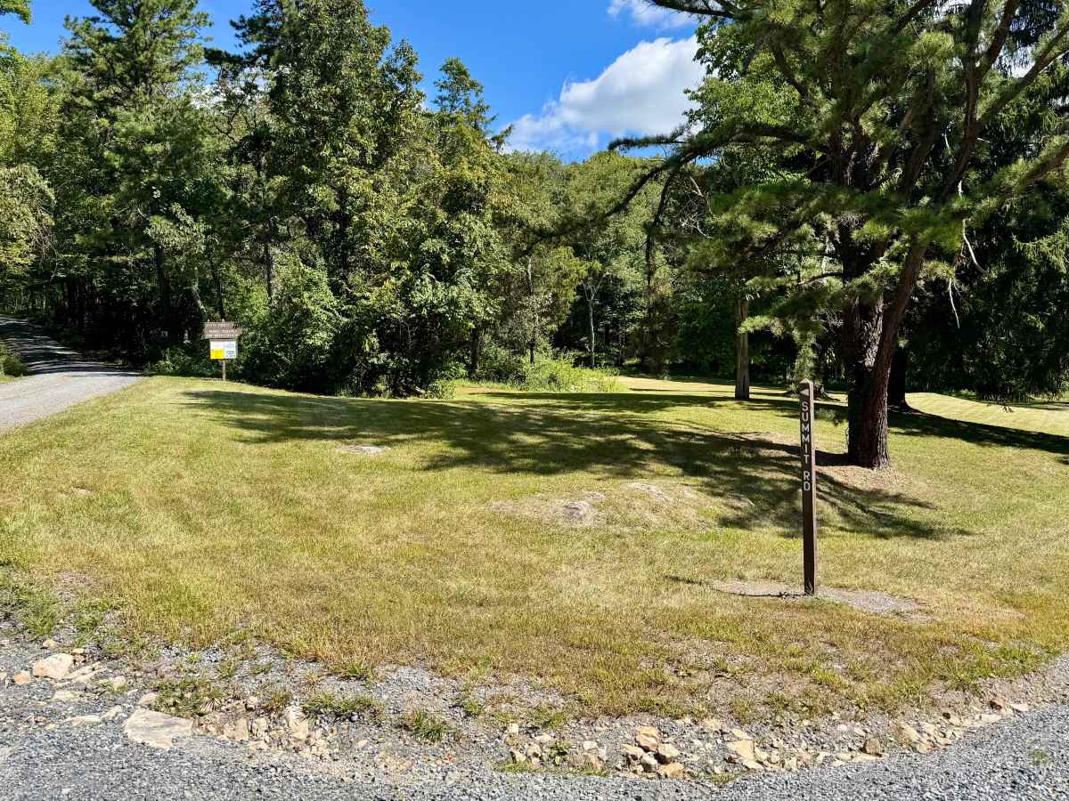 Summit Road photo 2