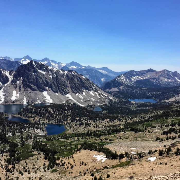 Near Kearsarge, Glen, and Upper Rae Lake