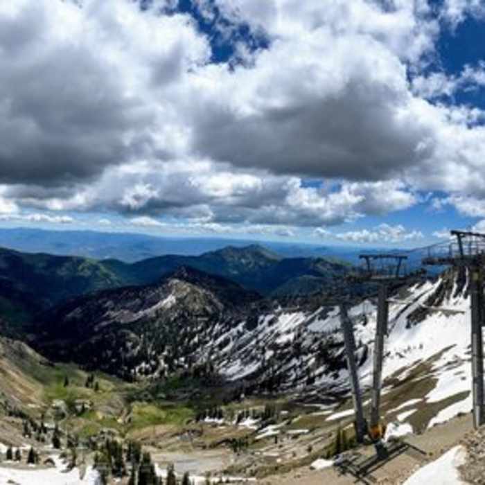Top of Hidden Peak looking toward Mineral Basin. Near Peruvian Gulch Trail