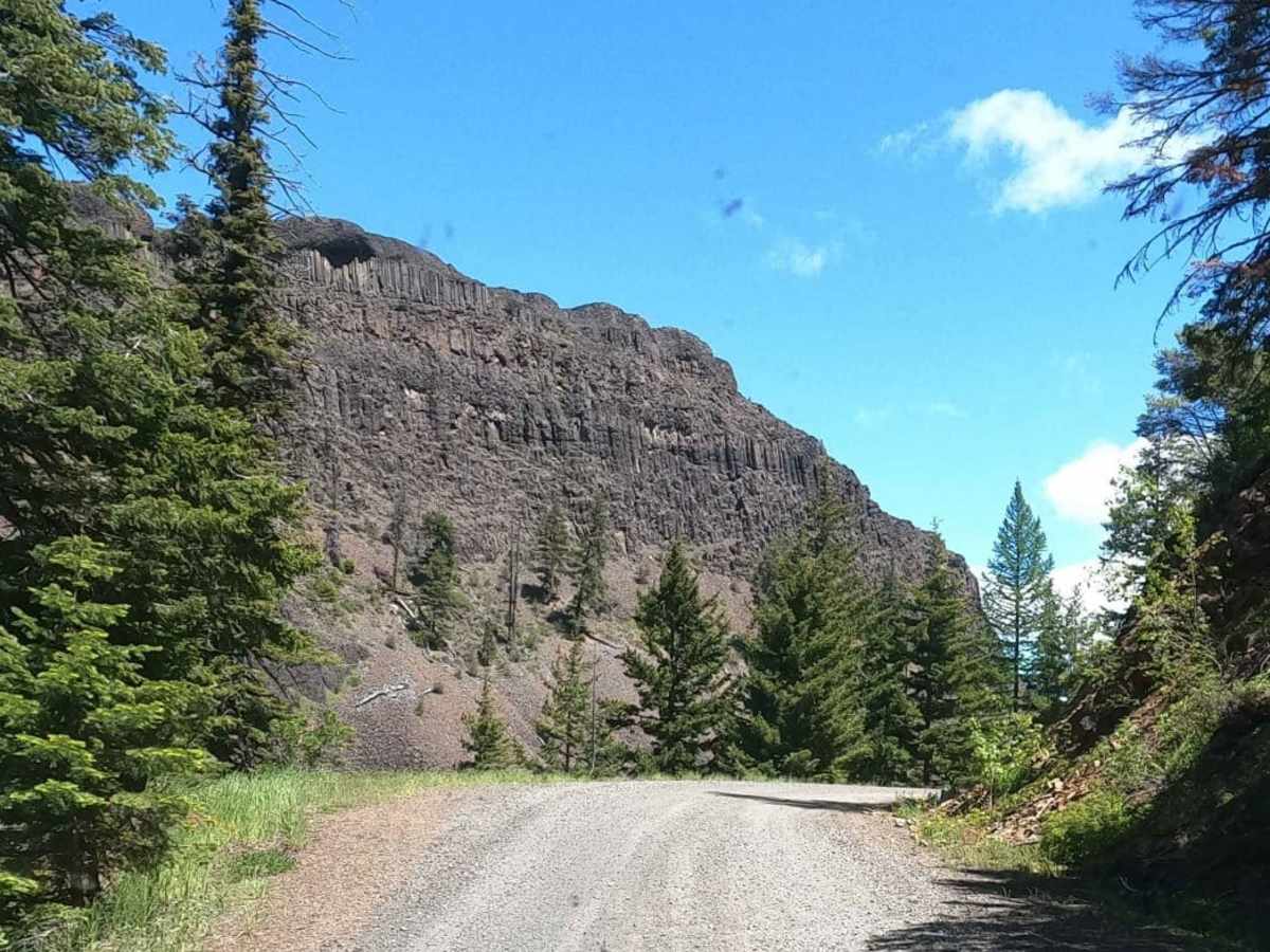 Manastash Road - NF3100 photo 3