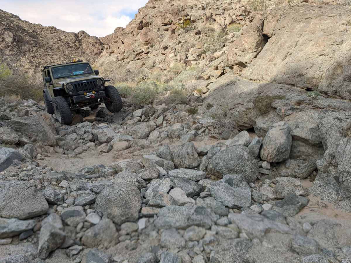 Araz Wash South photo 5
