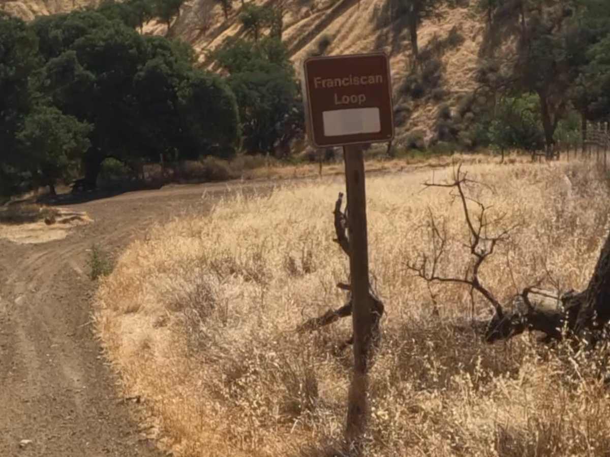 Franciscan Loop trail  photo 2