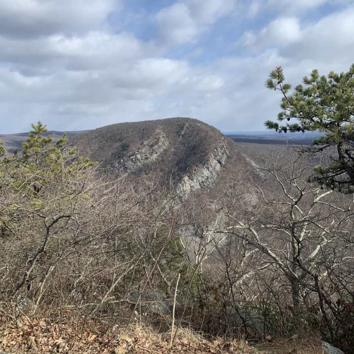 My Tammany across the water gap on the Jersey side. Near Mount Minsi Loop