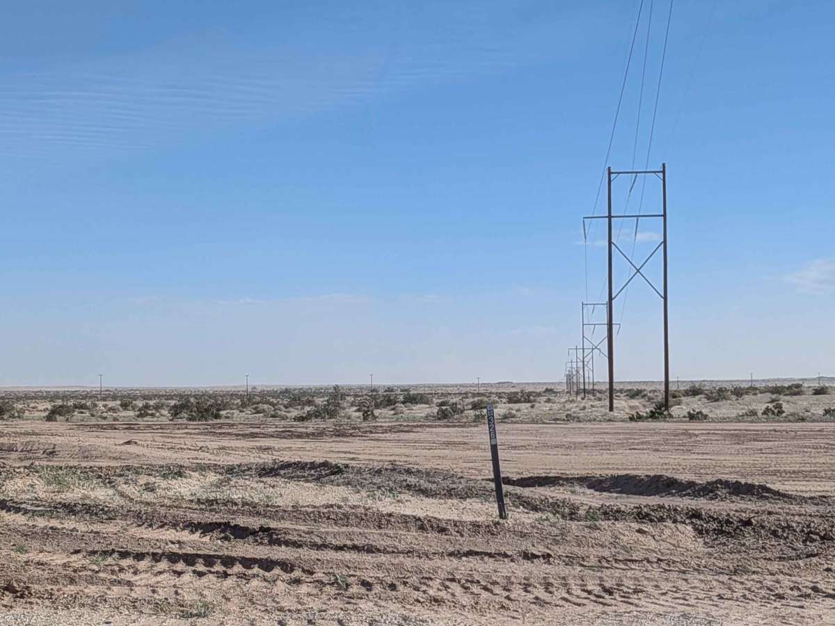 BLM 326 NW photo 3