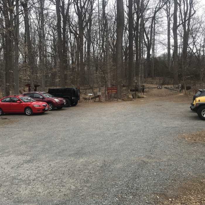 The east parking lot provides ample space to park. Near Parking Lot Connector Trail