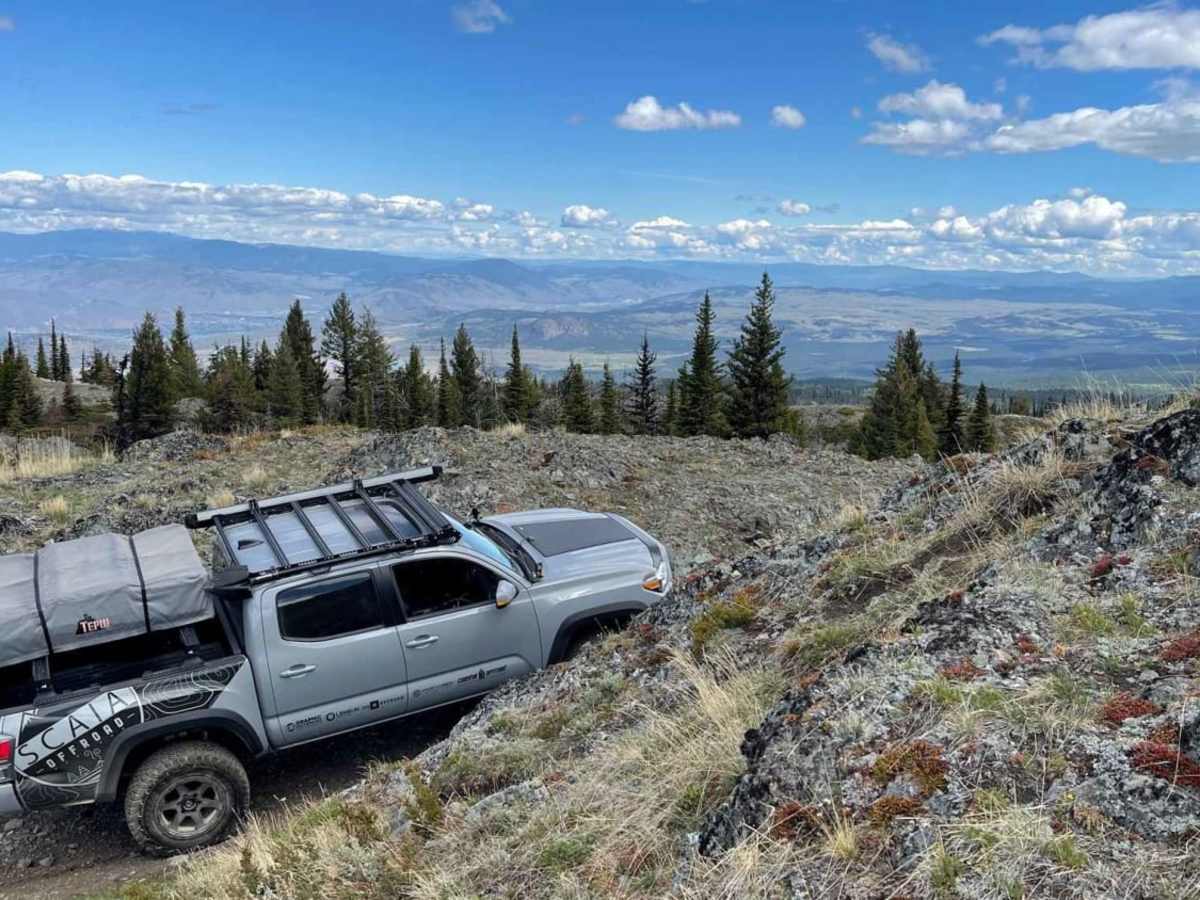 Rim Trail to Greenstone Lookout photo 2