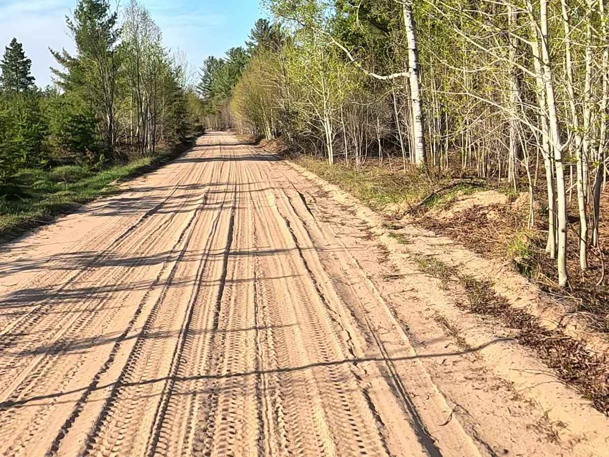 North Wide Water Road - South trail photo