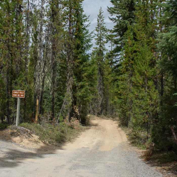 Near Lemolo Falls via the Lemolo Falls Trail