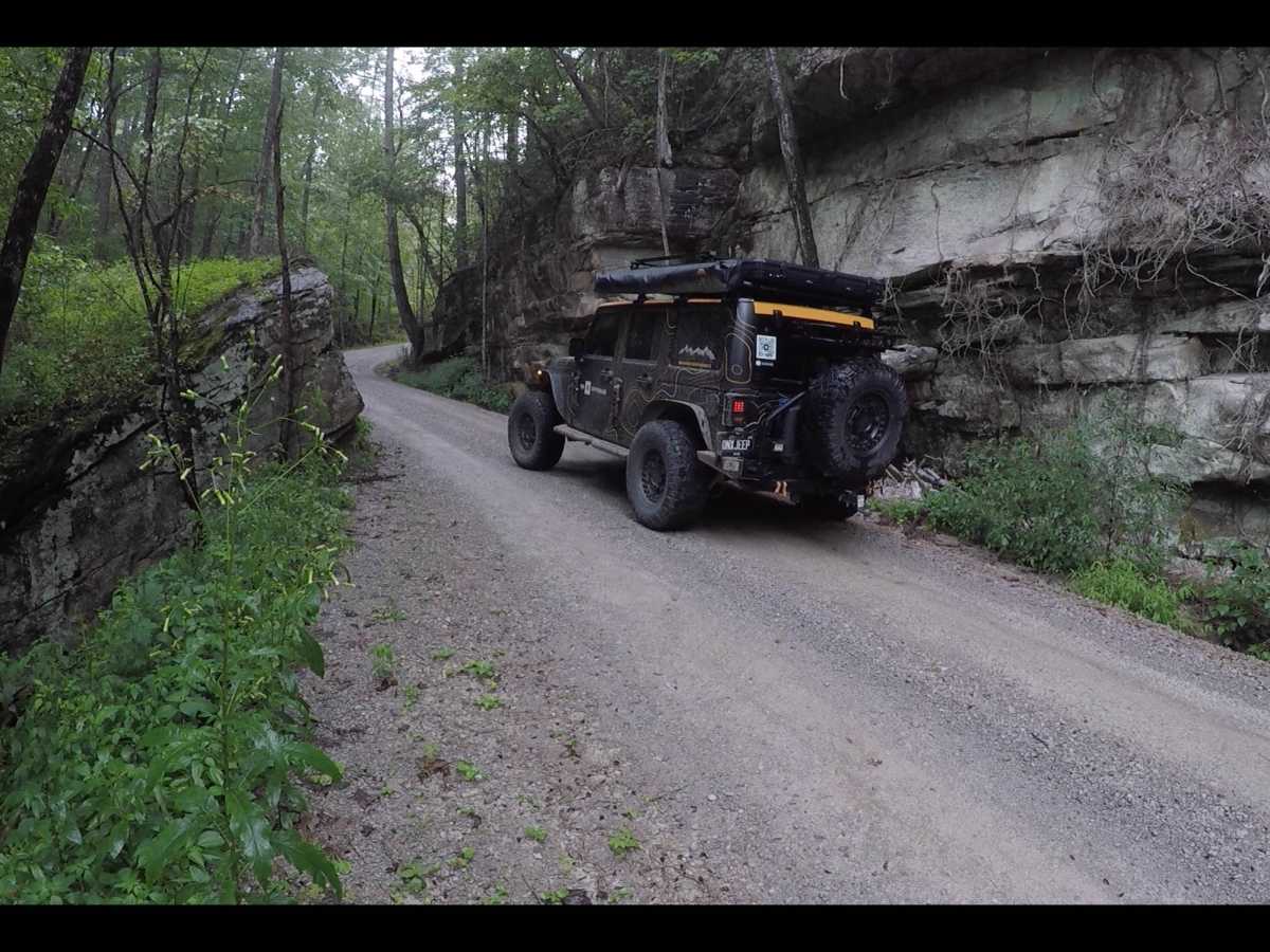 Potters Ford Road trail photo