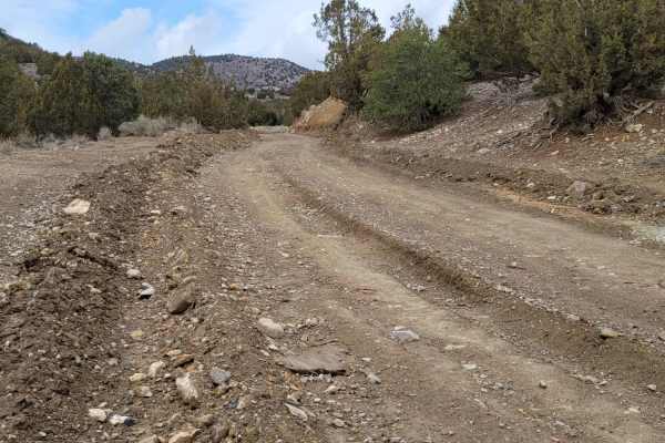 Sunshine Canyon Trail