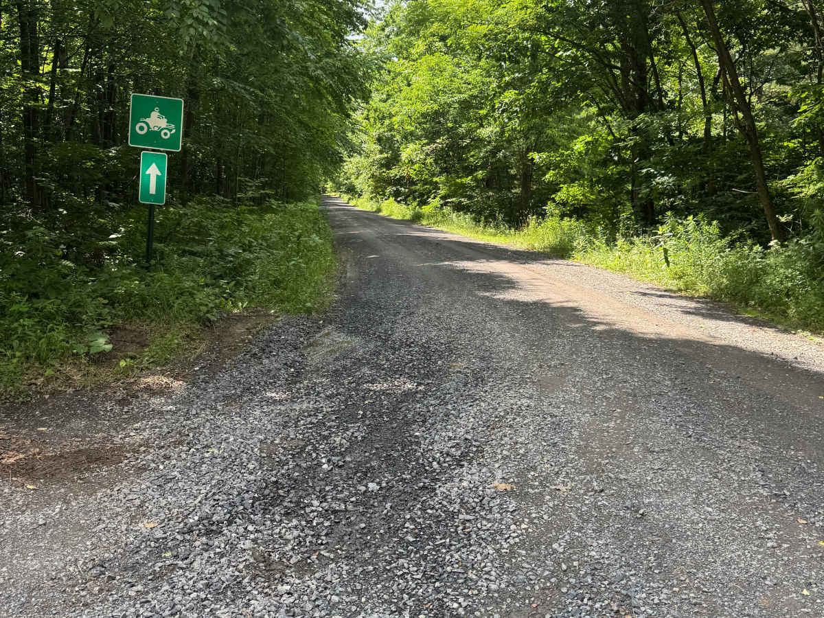 Bloody Skillet Road trail photo