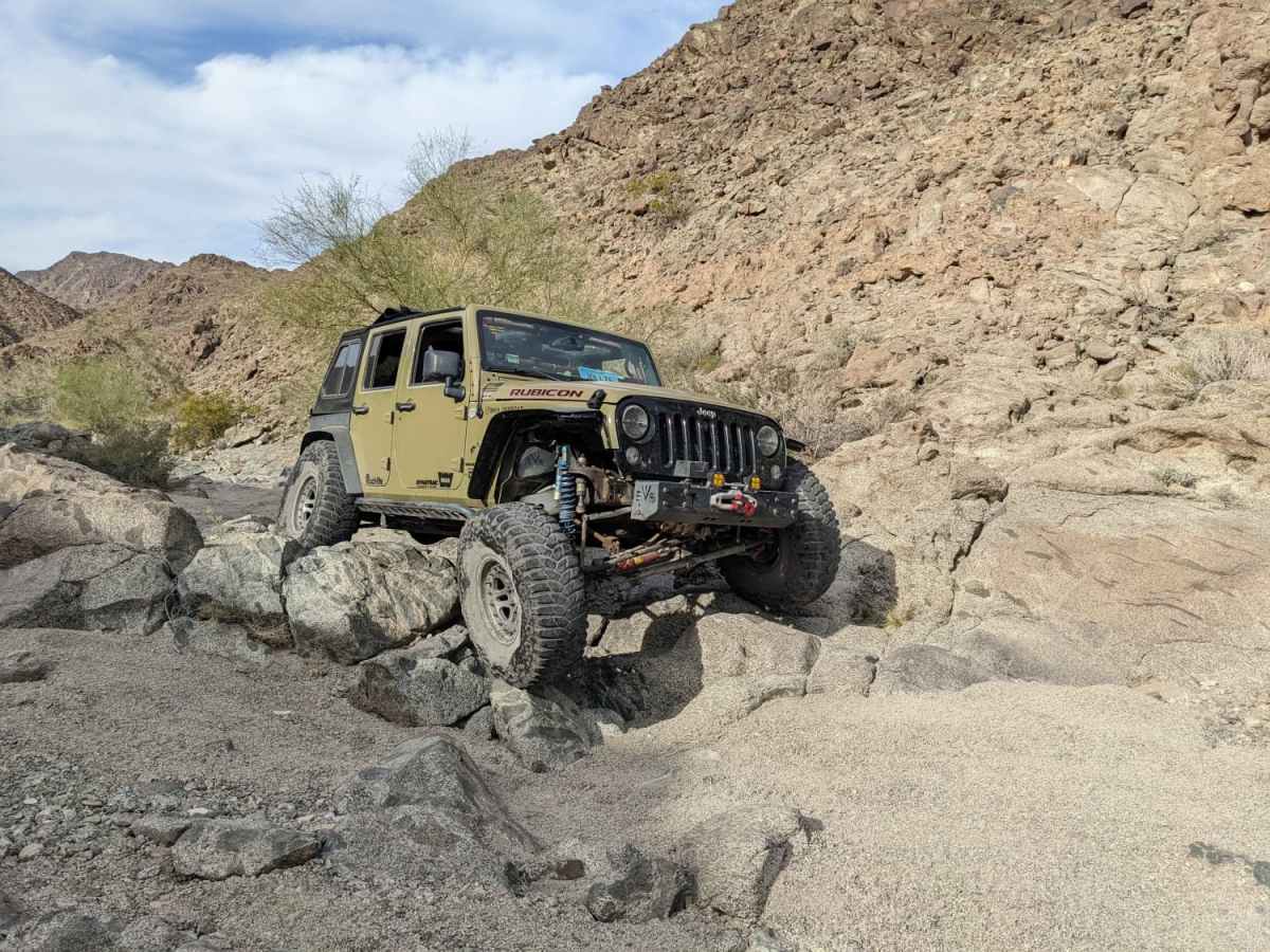 Araz Wash South photo 2