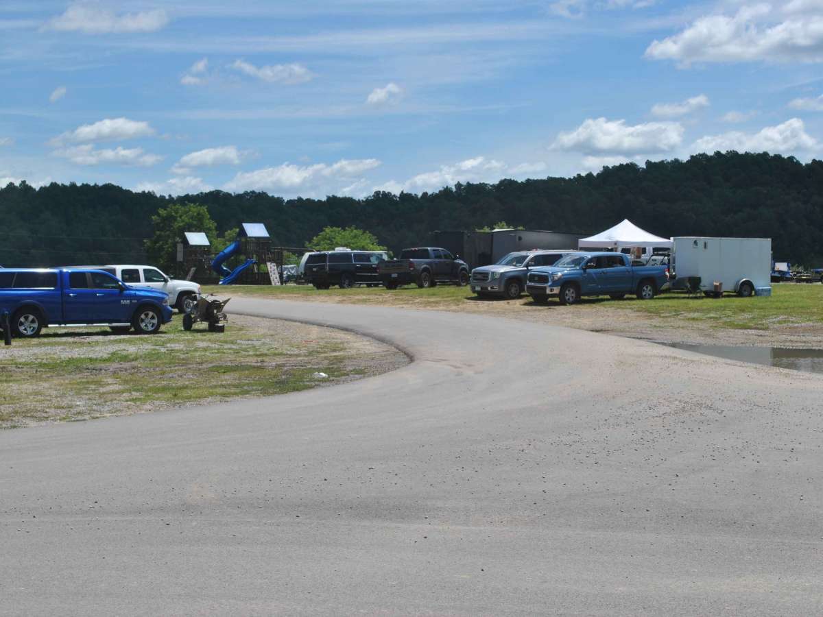 Campground Road trail photo