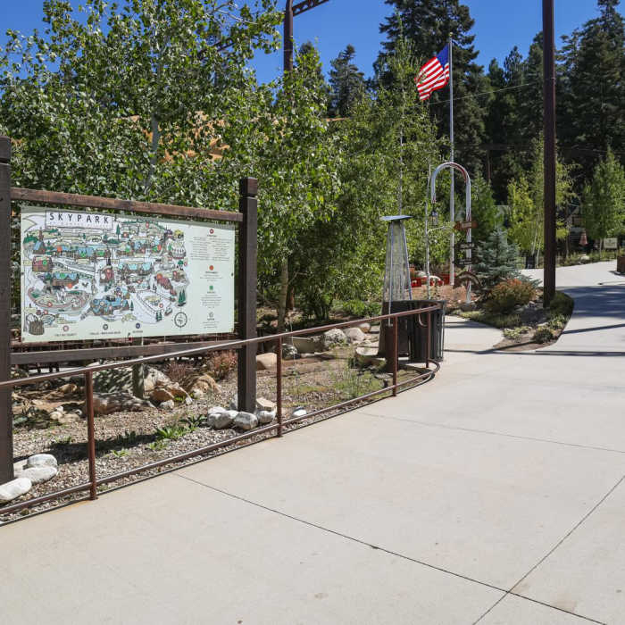 Near Northwoods Trail