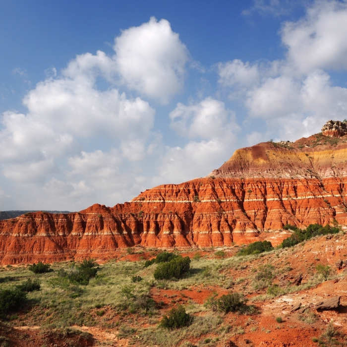 More colorful cliffs along the trail Near Lighthouse - GSL - PDR Loop