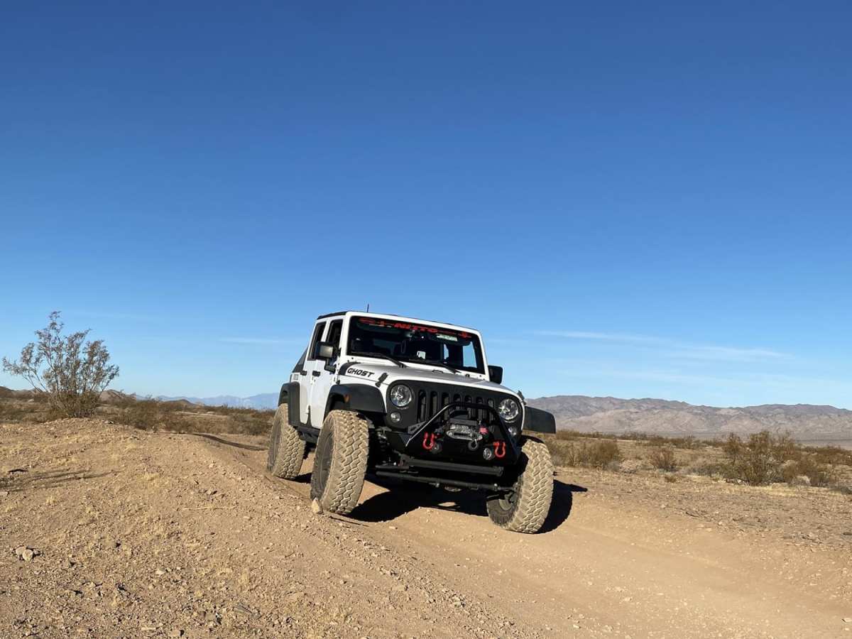 SR2013 Red Canyon Jeep Trail photo 4